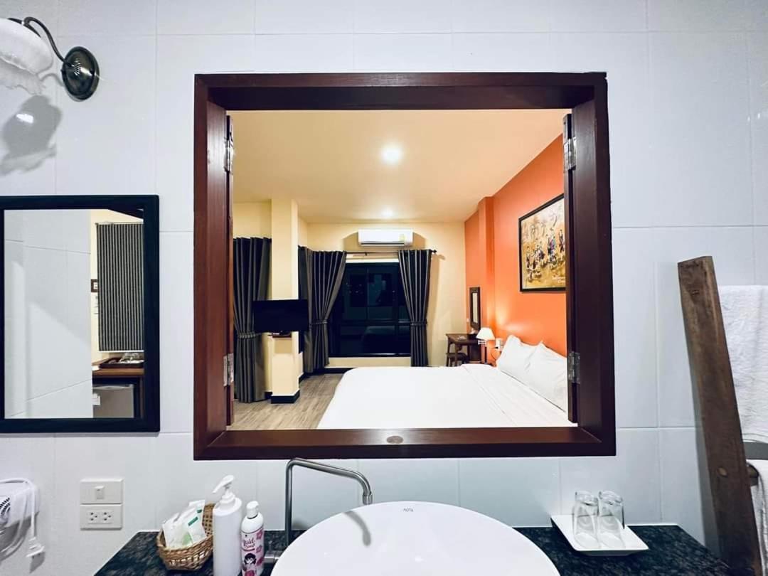 Baan Sakuna Hotel Csiangkhong Kültér fotó