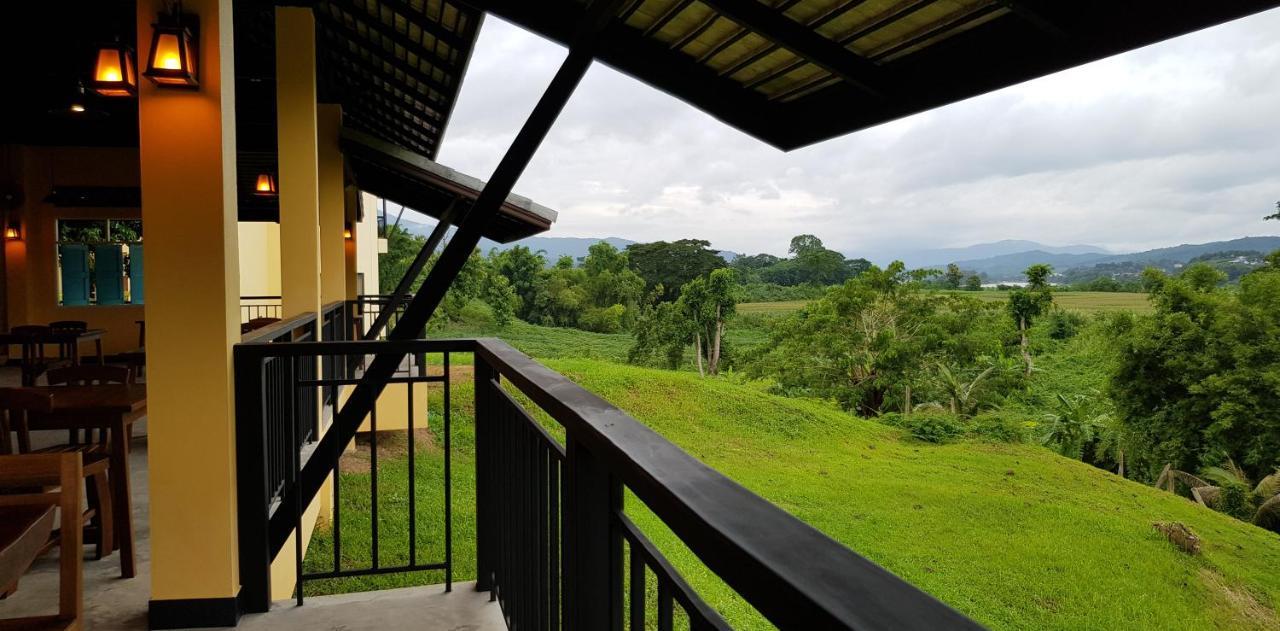 Baan Sakuna Hotel Csiangkhong Kültér fotó
